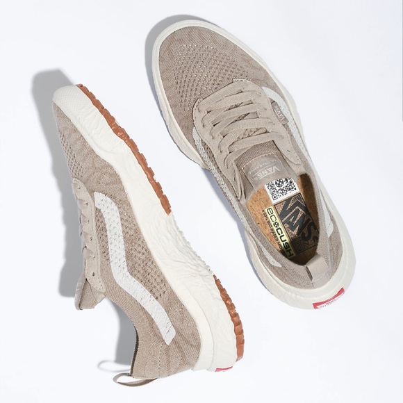 Vans Other - New In Box ~ Vans Ultrarange VR3 Shoe Men’s Sz.10 Women’s Sz.11.5